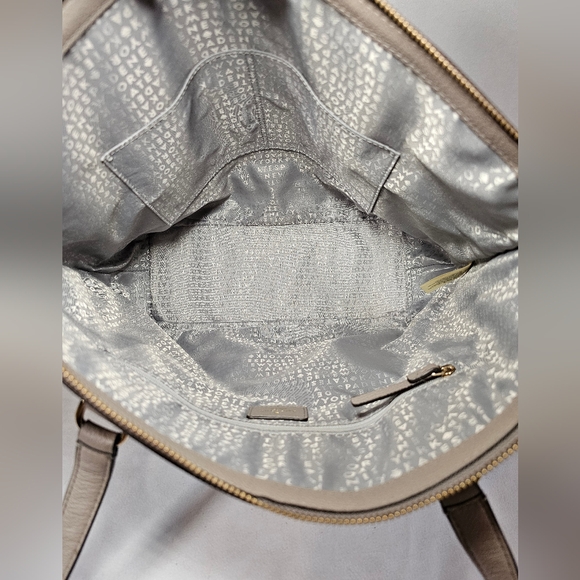 Kate Spade Larchmont Avenue Taupe Penny Tote w/COA - Picture 7 of 8